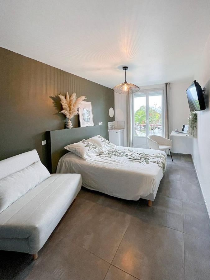 Auteuil • 4 Chambres • Wifi • Metro A 400M 雷恩 外观 照片